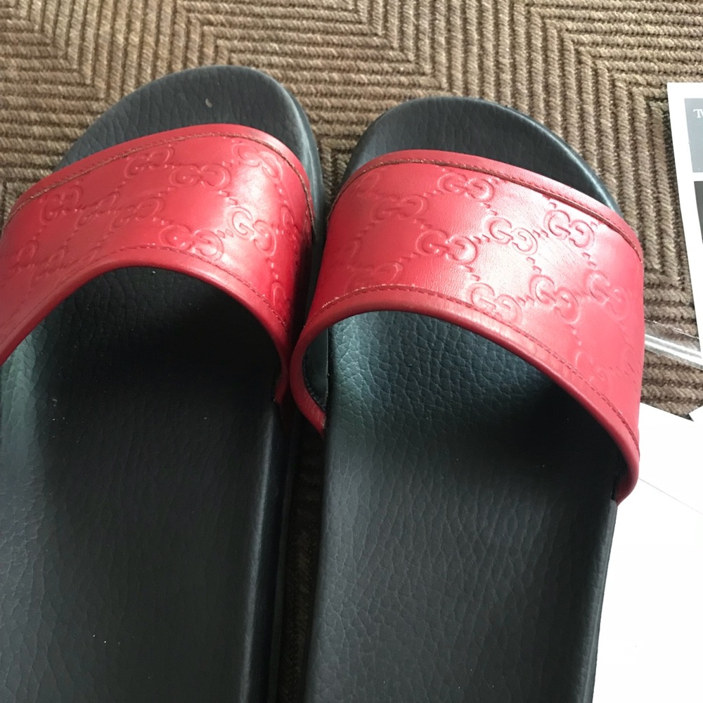 Gucci Slide - Picture 2 of 2